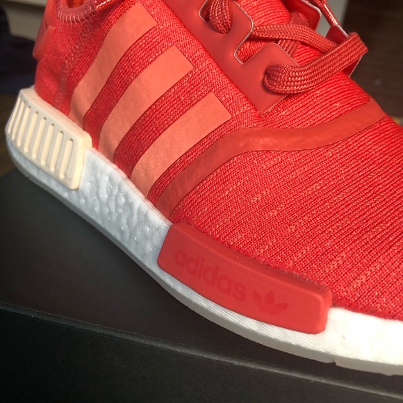 FLASH SALE! Adidas originals NMD R1 womans sneaker - Picture 8 of 8